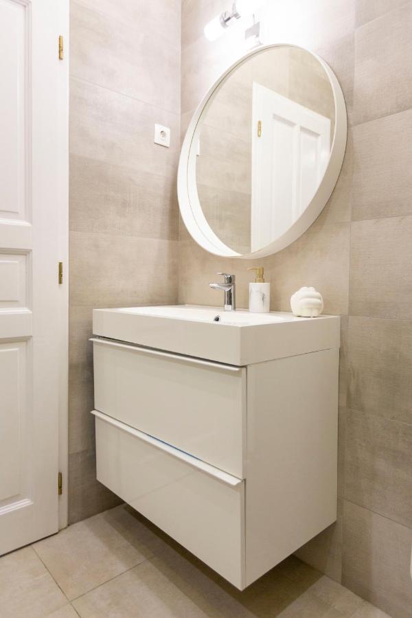 Luxury 3bedrm 2bathrm With Danube River View Budapesta