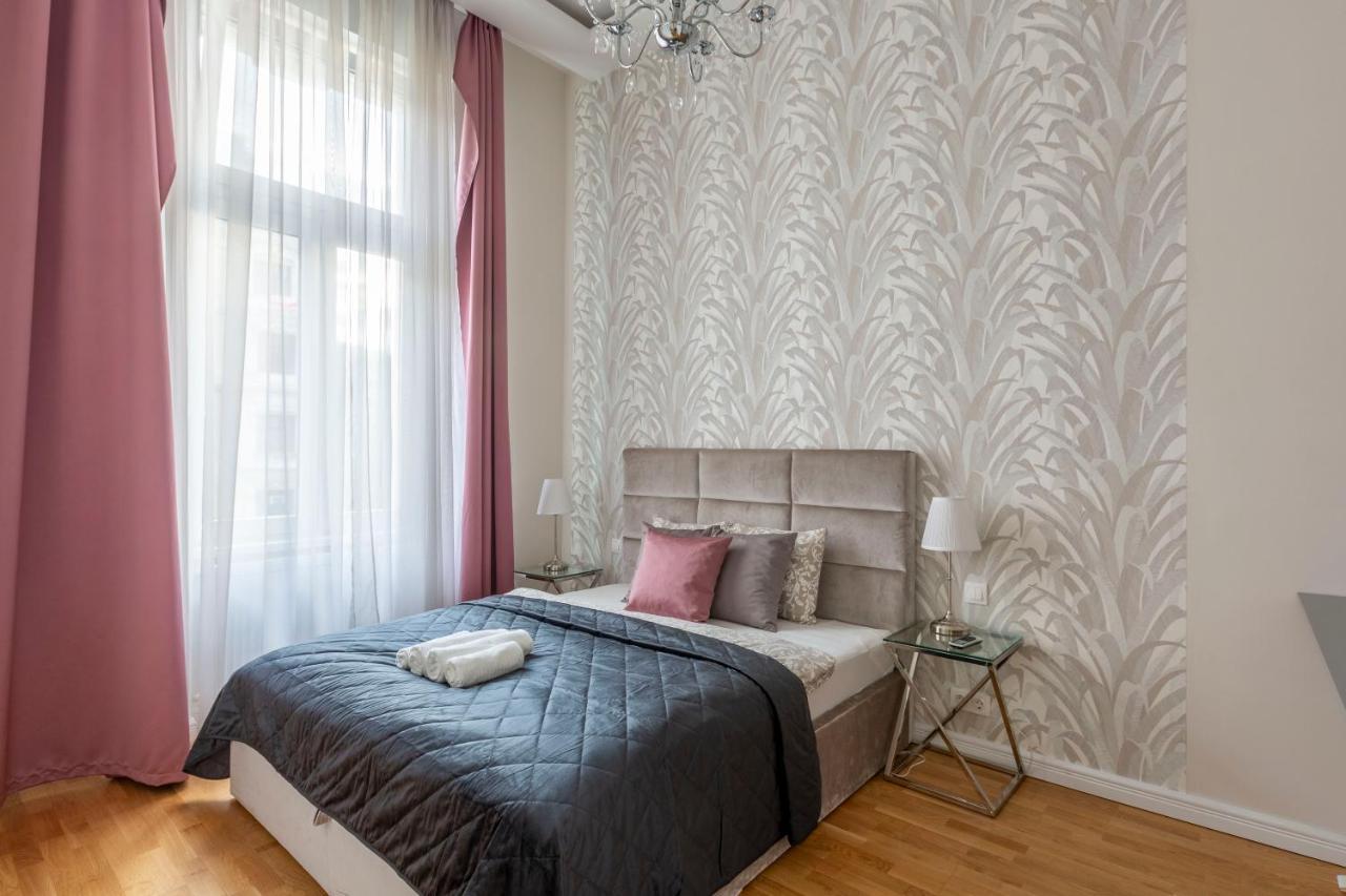 Luxury 3bedrm 2bathrm With Danube River View Budapeste
