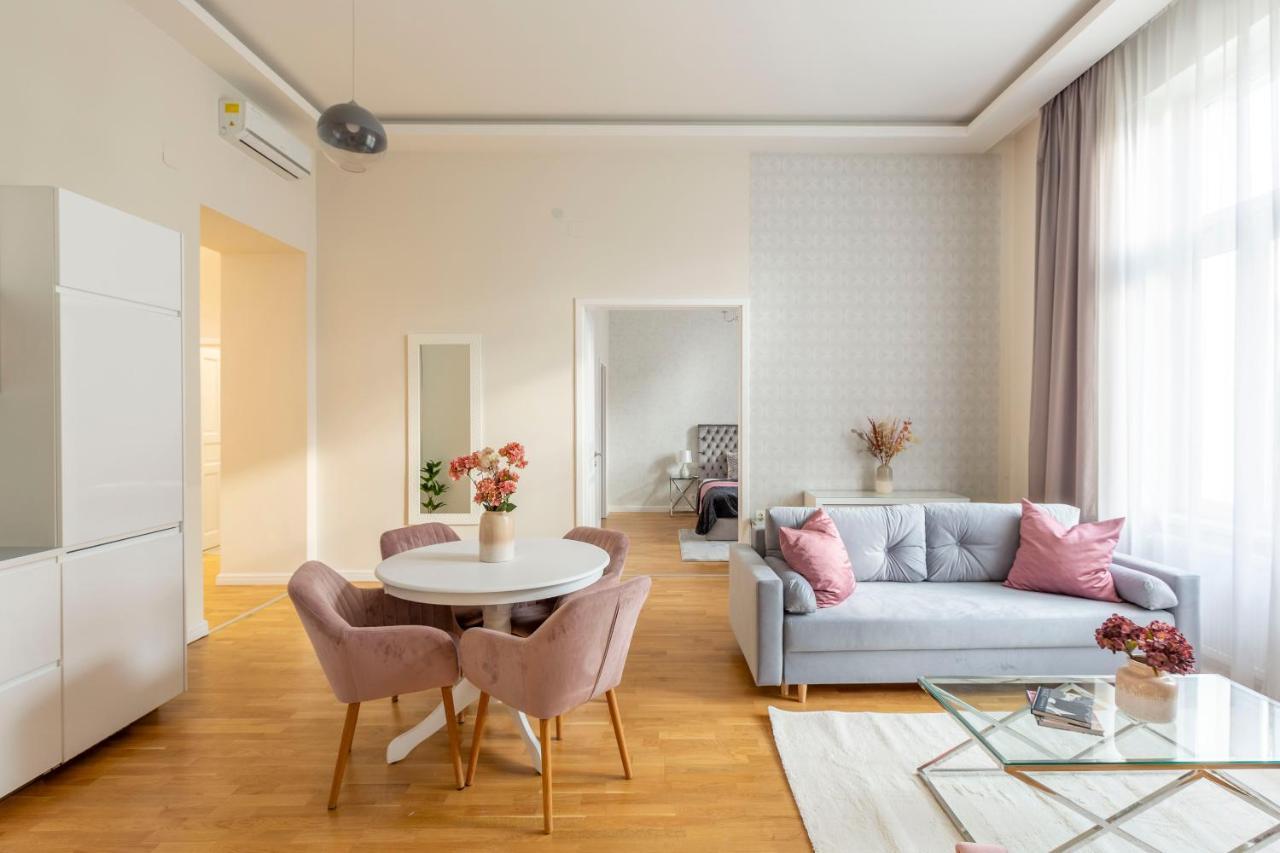 Apartament Luxury 3bedrm 2bathrm With Danube River View *