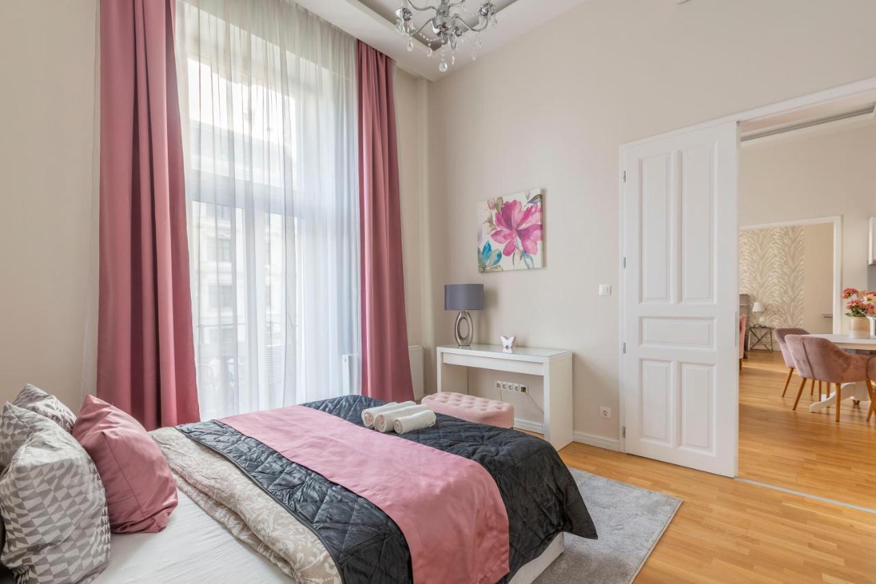 Luxury 3bedrm 2bathrm With Danube River View * Budapesta