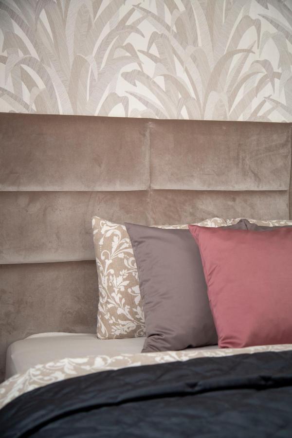 Luxury 3bedrm 2bathrm With Danube River View Apartament *