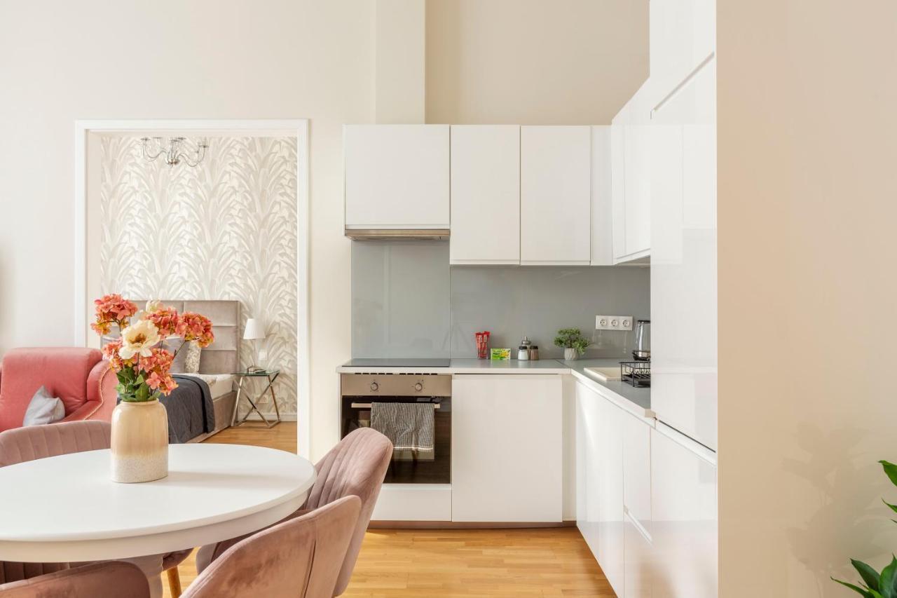 Luxury 3bedrm 2bathrm With Danube River View Apartamento