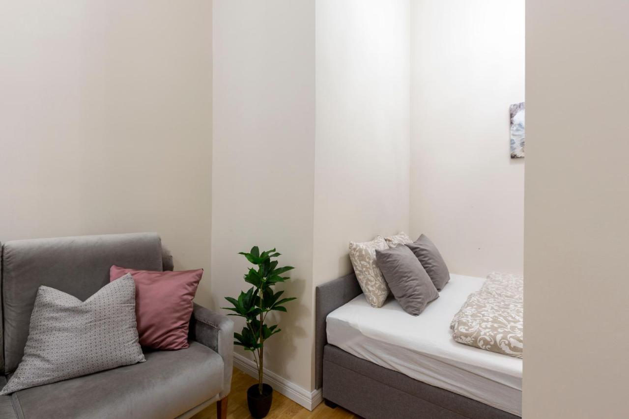 Luxury 3bedrm 2bathrm With Danube River View Apartamento *